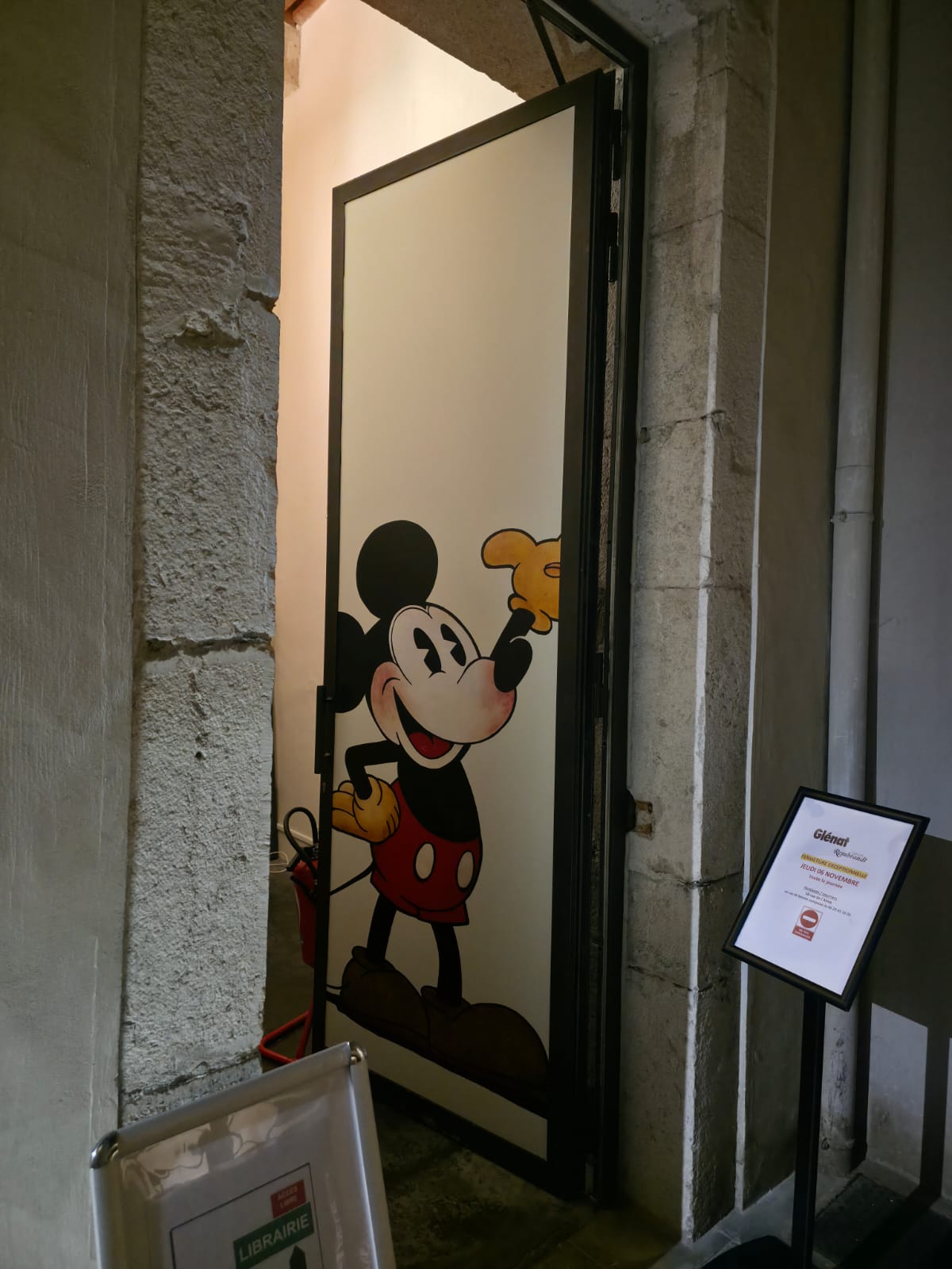 Exposition MICKEY