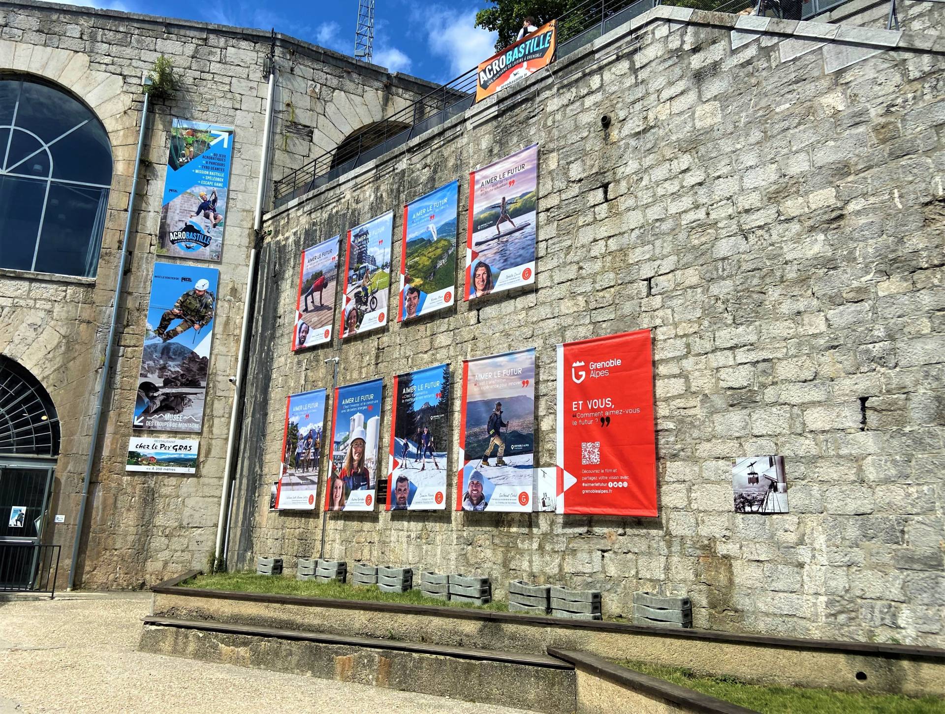 Exposition Grenoble Alpes Signalétique