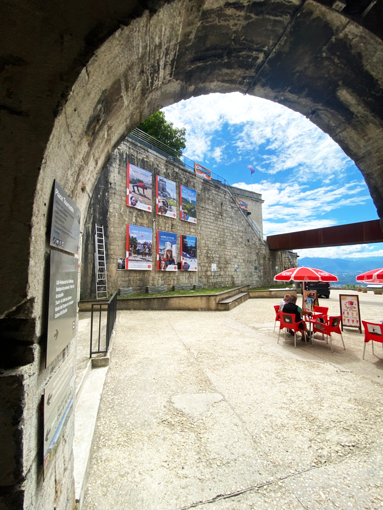 Exposition Grenoble Alpes Signalétique