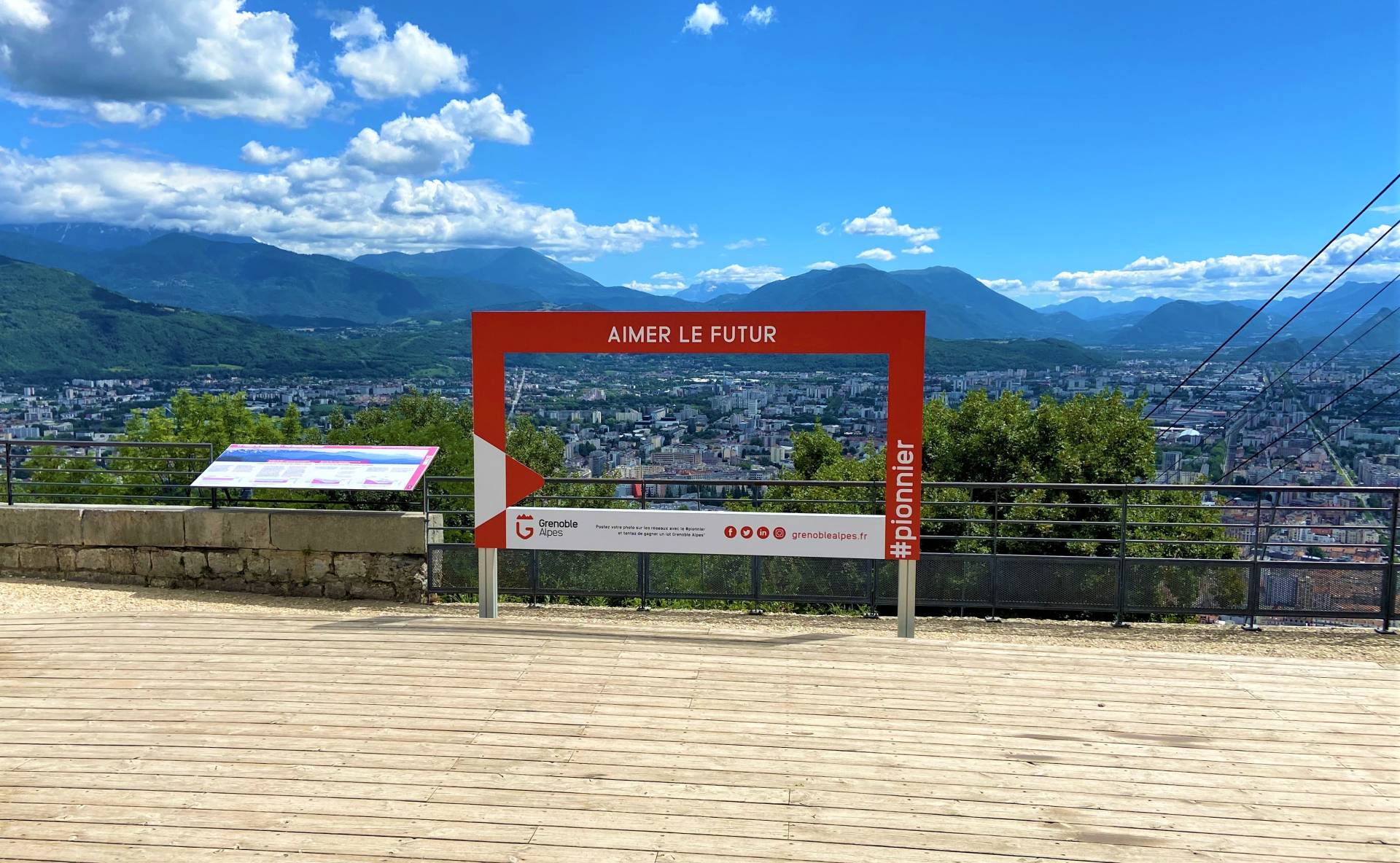 Exposition Grenoble Alpes Signalétique