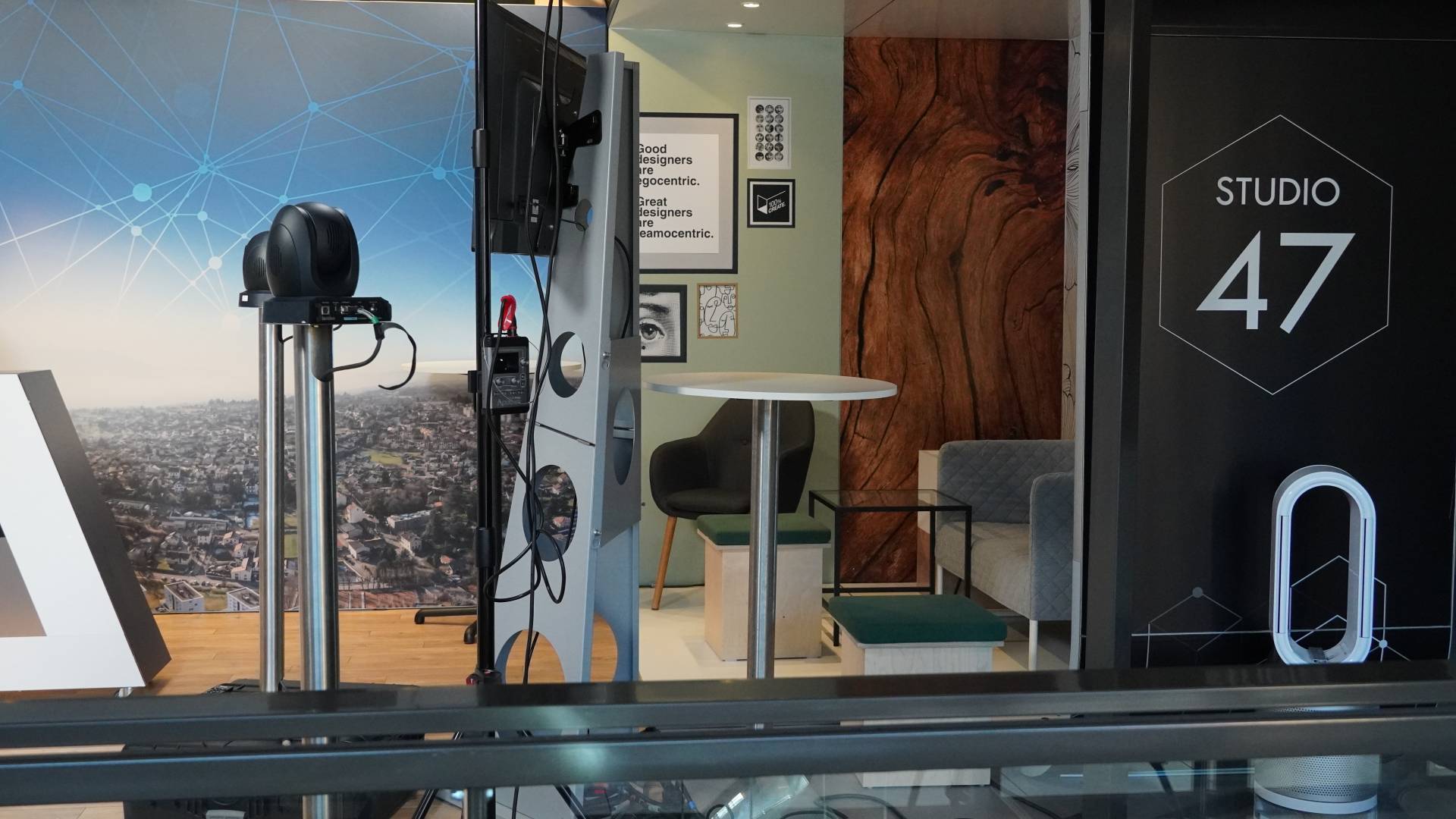 Plateau TV STUDIO 47