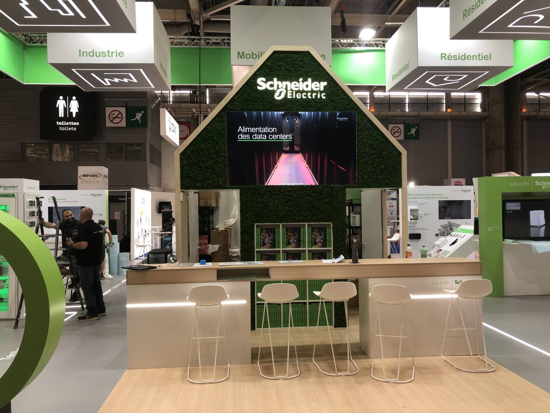 Stand Rexel — Schneider Electric
