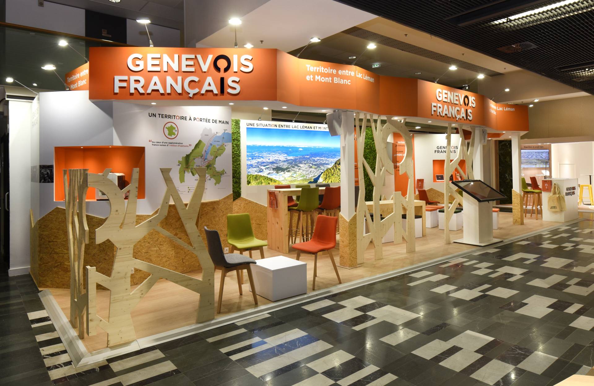 Stand GENEVOIS FRANÇAIS — Salon SIMI