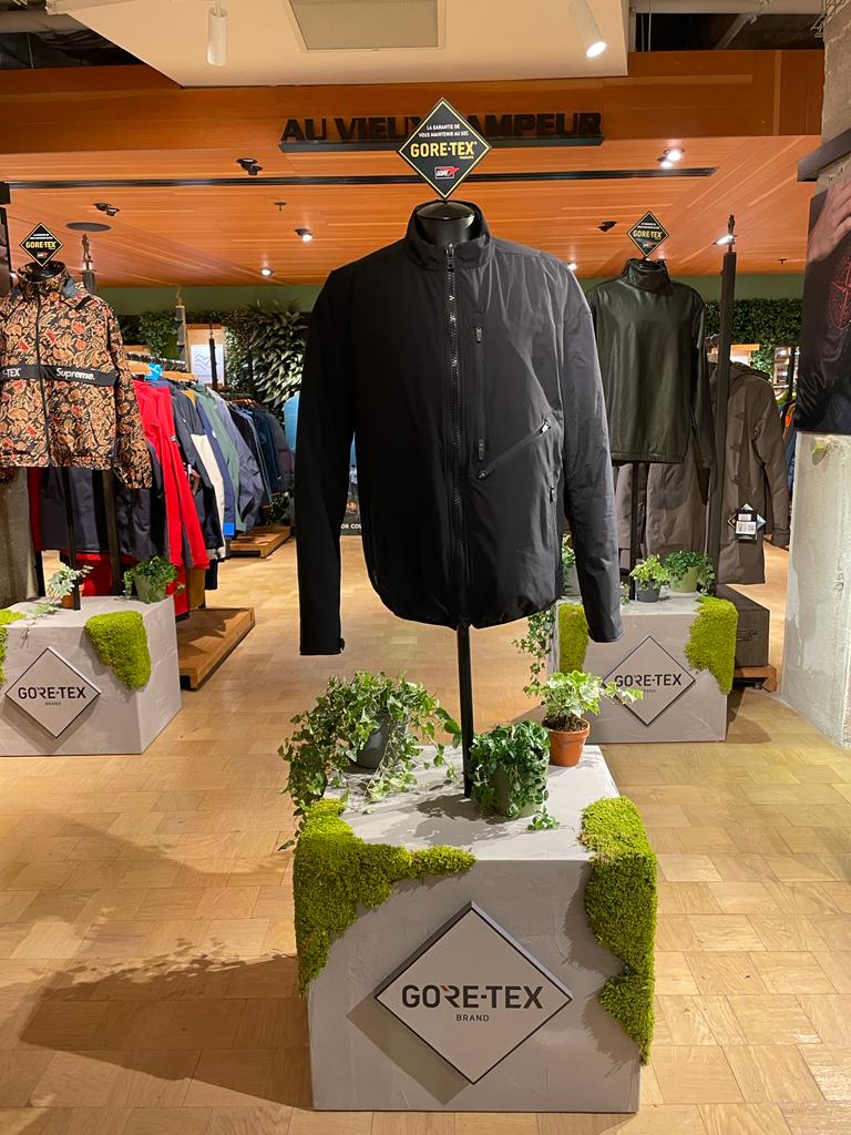 Corner Gore-Tex