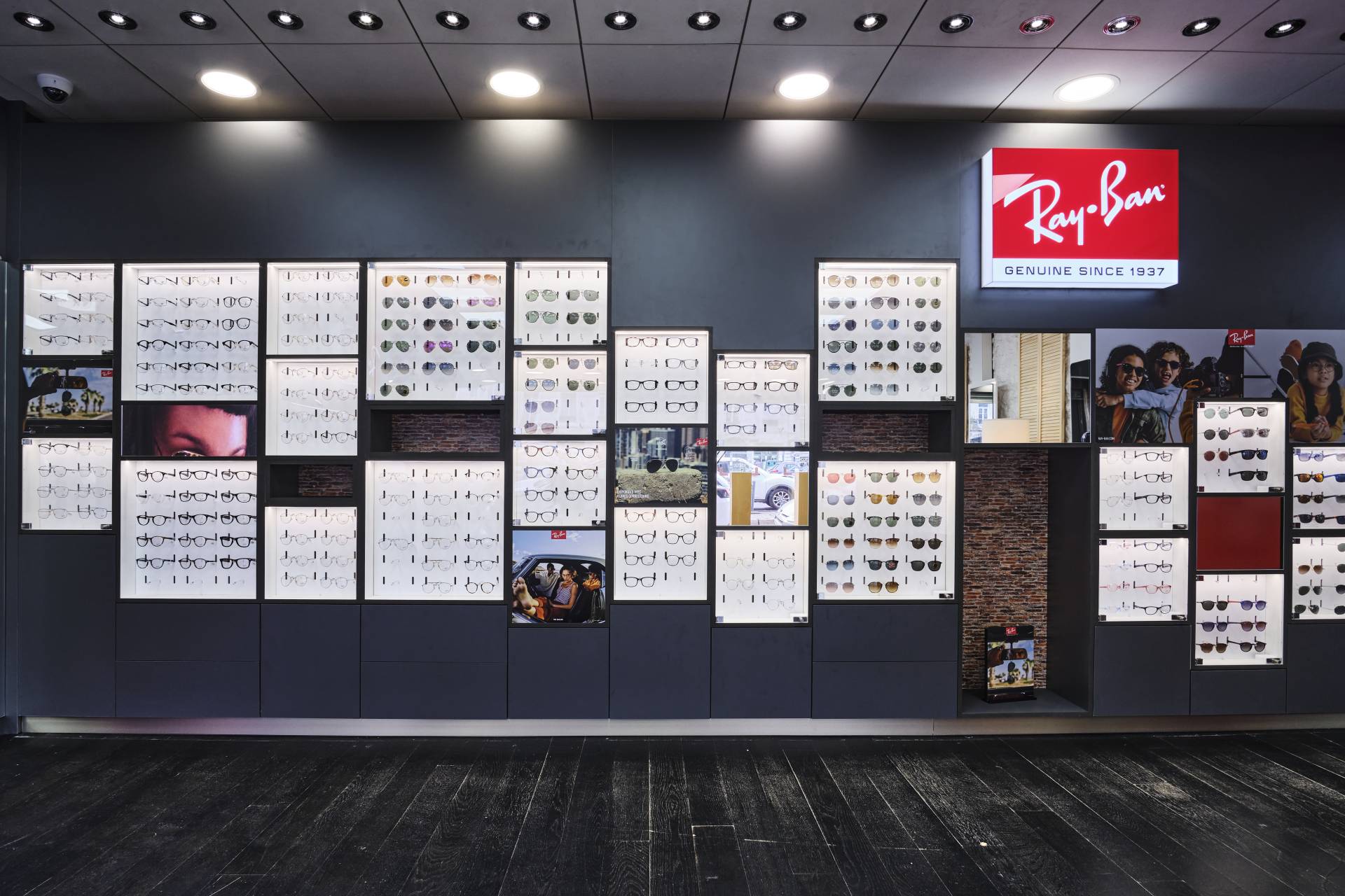 Décor magasin RAY-BAN