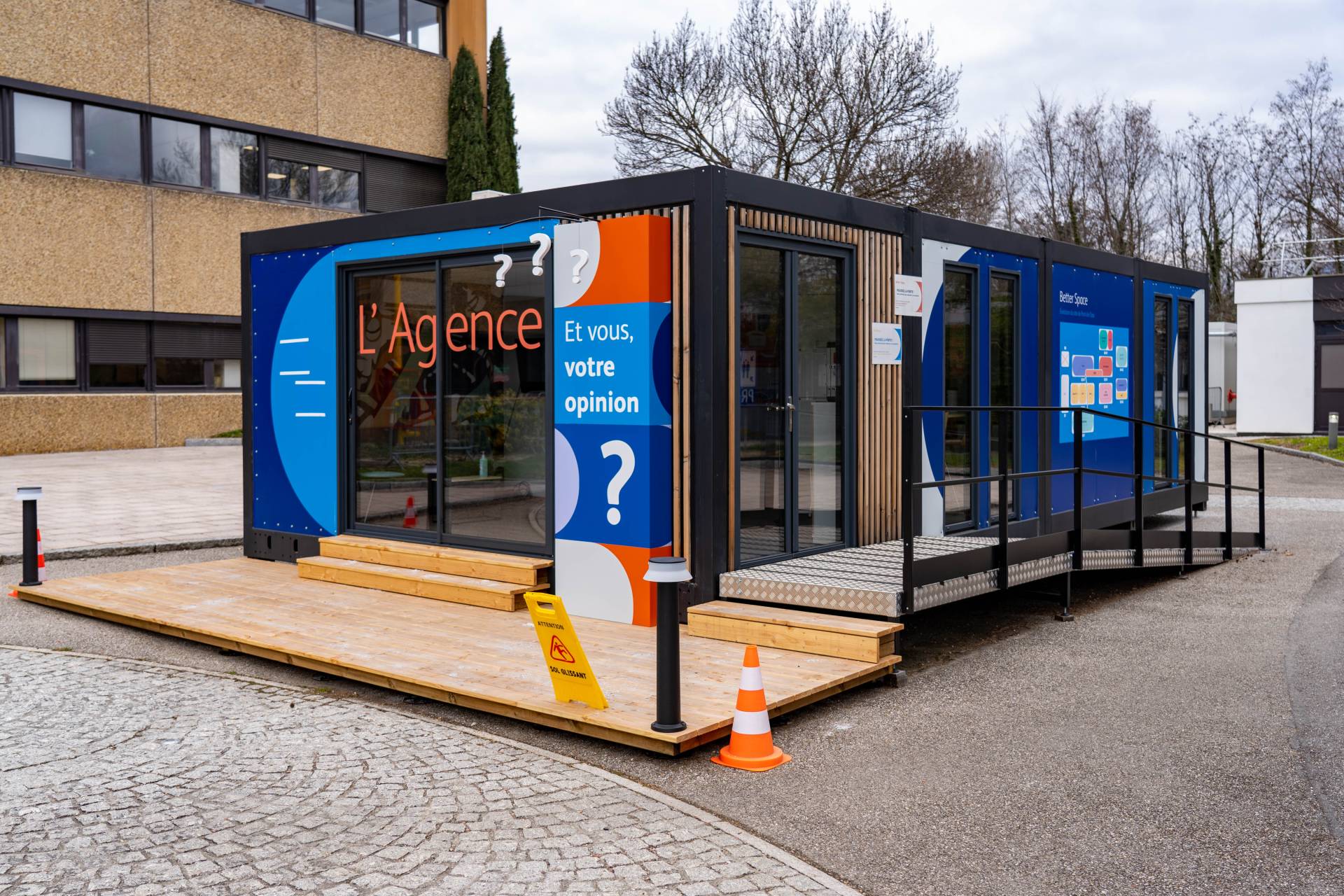 Lettres en relief BD